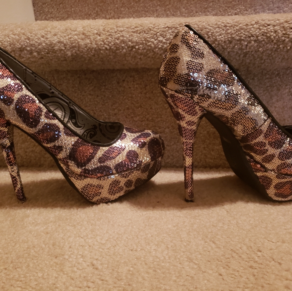 Dollhouse Leopard Print Sequin Platform Shoes